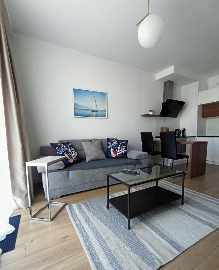 Cozy Apartment In Wilanow Varsó Kültér fotó