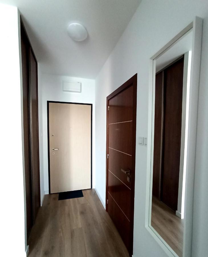 Cozy Apartment In Wilanow Varsó Kültér fotó